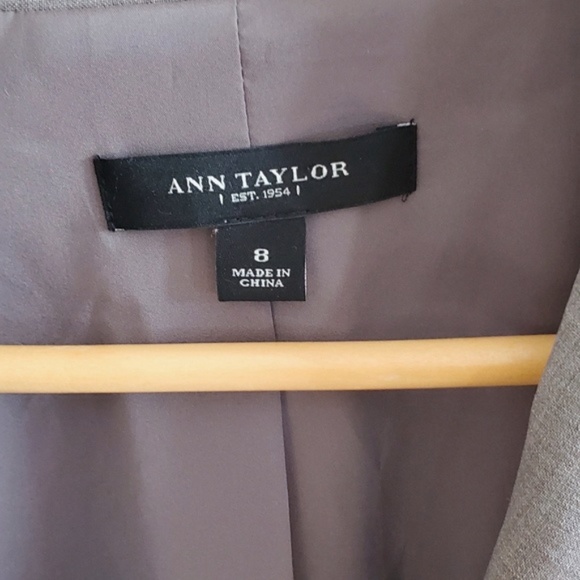 .Ann Taylor Gray Blazer sz 8 - Picture 5 of 6